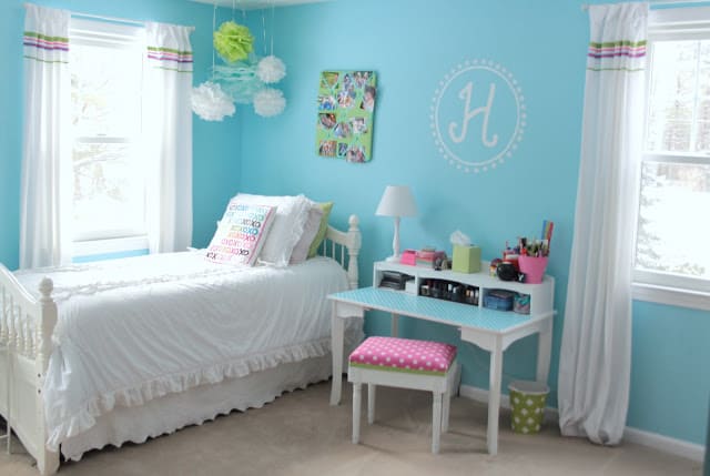 Messy Kids' Rooms And A Vanity Stool For Hannah - Shine Your Light