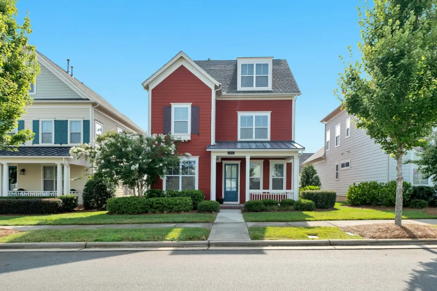 Smart Moves for Selling a House When Time Isn’t on Your Side