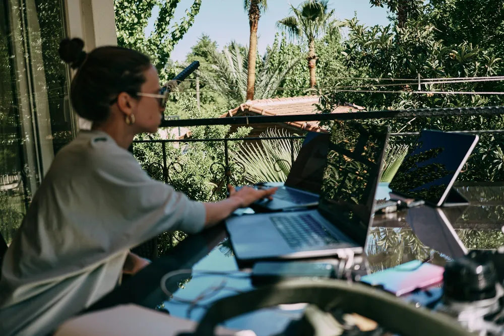 How to Travel the World as a Digital Nomad - Without Risking Your Health