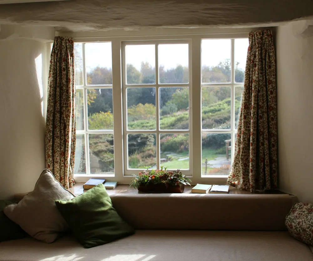 When Not to Hide Curtain Clips