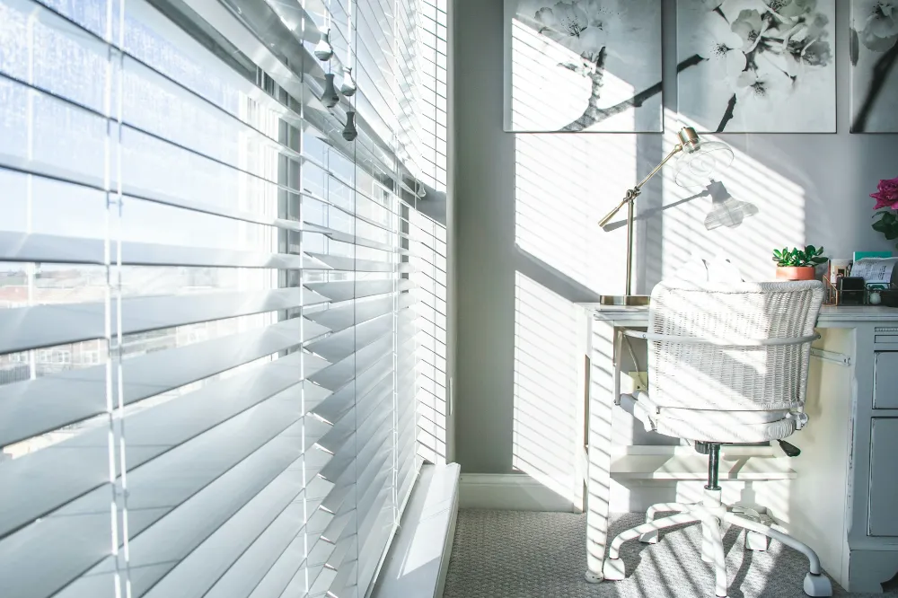 Essential Tips for Choosing the Right Blinds for Your DIY Project