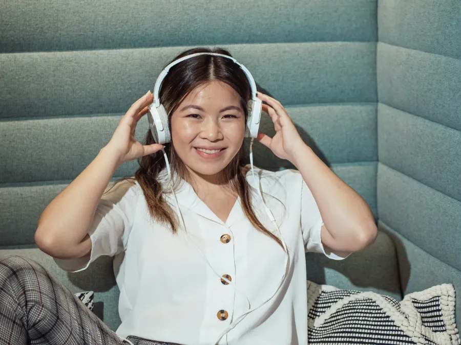 DIY Soundproofing and Texture Hacks for the Overstimulated Student 1