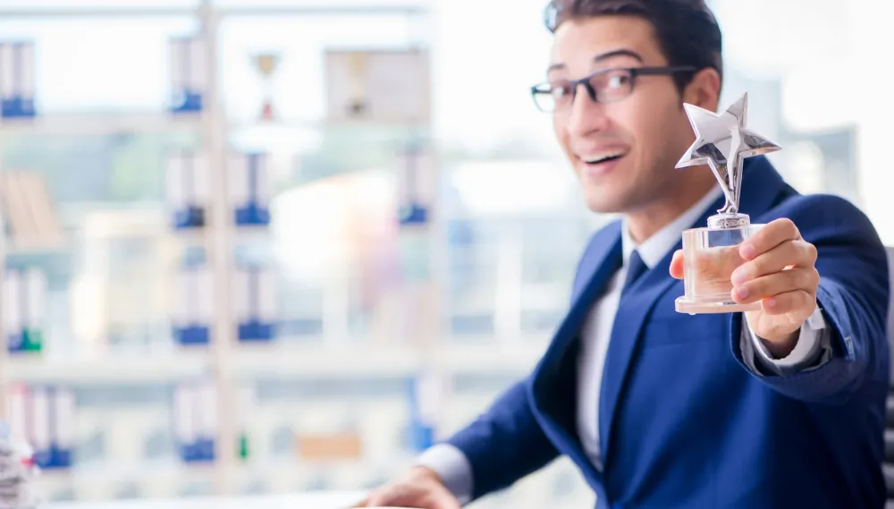 Employee Reward Ideas That Truly Boost Motivation