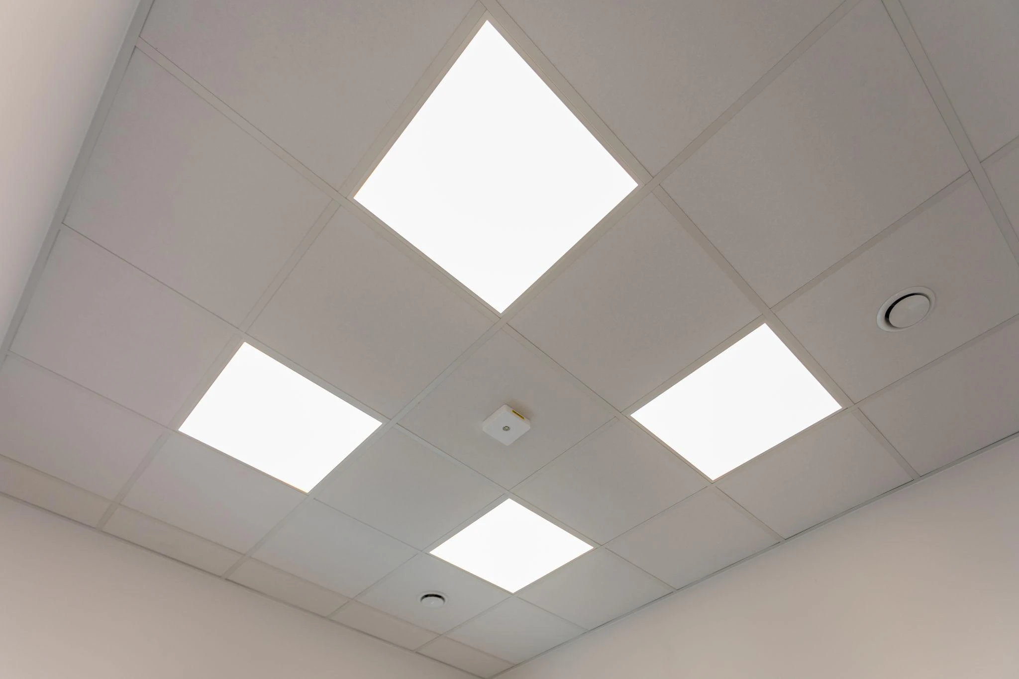 LED Lighting The Leading Fluorescent Light Alternative