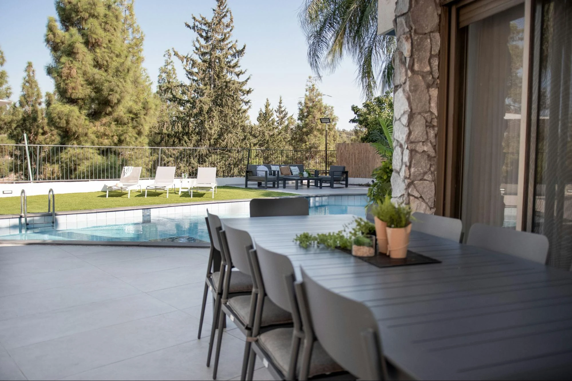 Everything You Need to Know About Building a Custom Patio in Melbourne