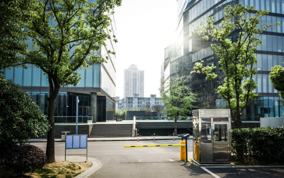 Outdoor Design Influences Customer Trust