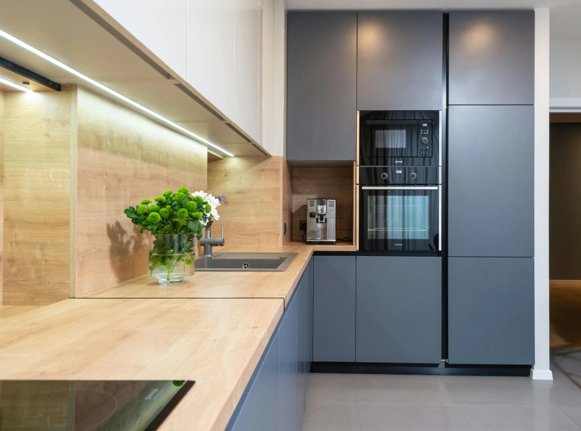 Smart Home, Green Heart - The Best Tech for an Energy-Efficient Household