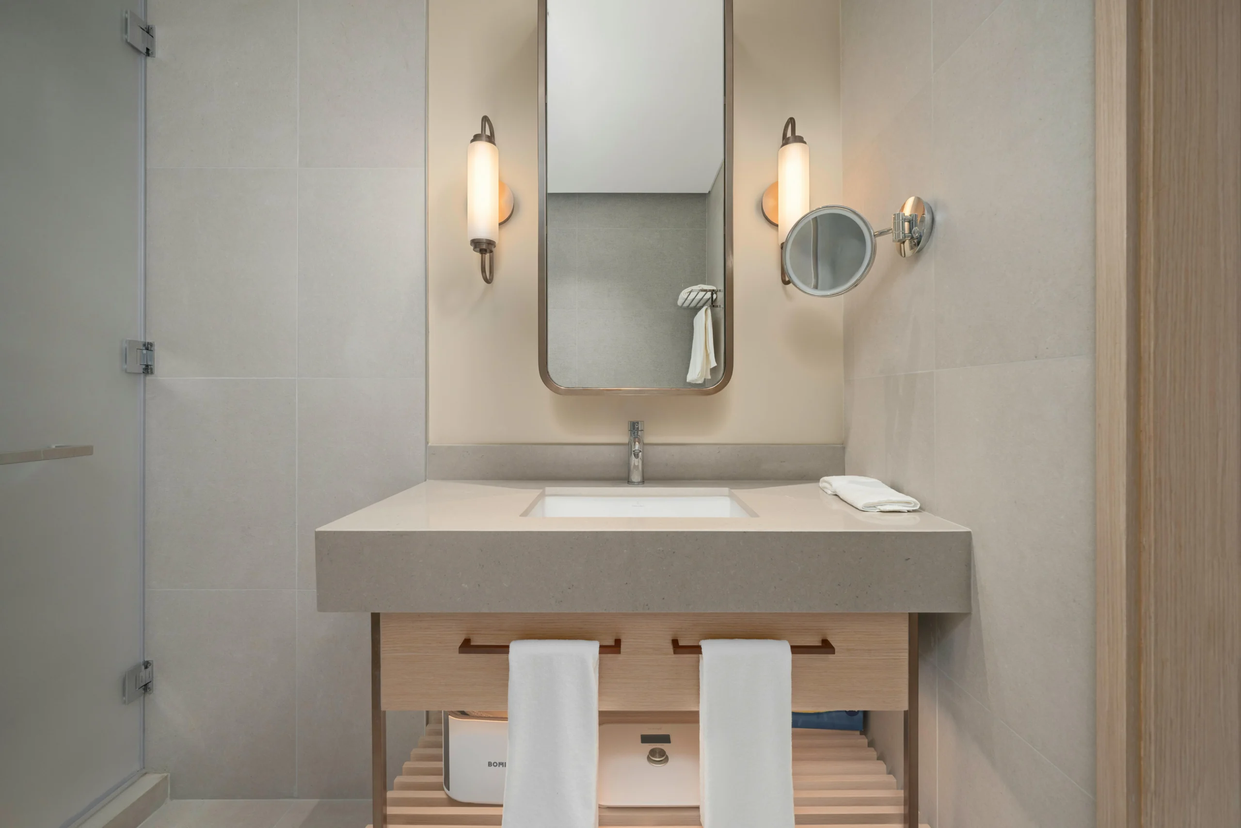 Why Wall-Mounted Sinks Are Perfect for Minimalist Bathrooms