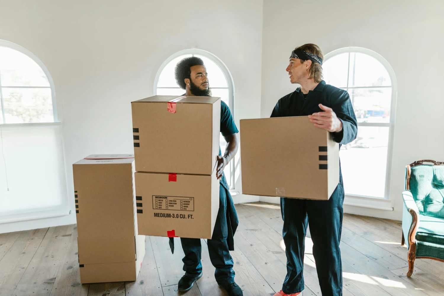 How People Choose Movers When Everything Feels Urgent