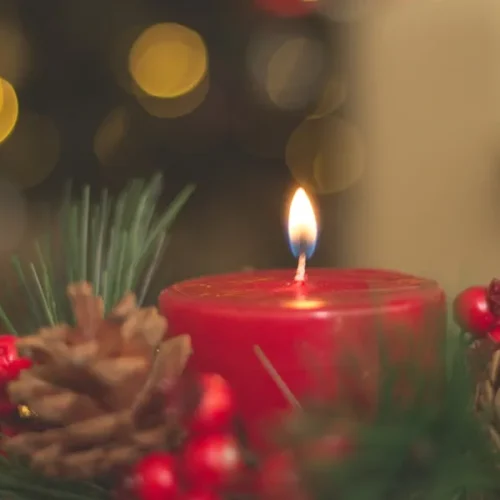Christmas Scented Candles for a Perfect Holiday Atmosphere