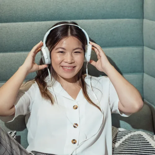 DIY Soundproofing and Texture Hacks for the Overstimulated Student 1