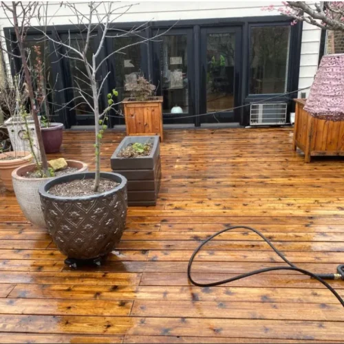 Deck Sealers for Outdoor Wood 1