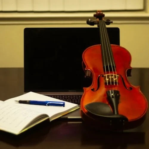 How To Find The Right Violin Tutor For Your Child