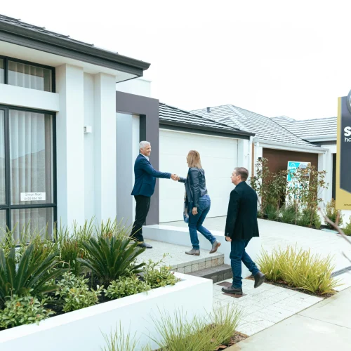 What to Look for When Touring a Home for the First Time 1